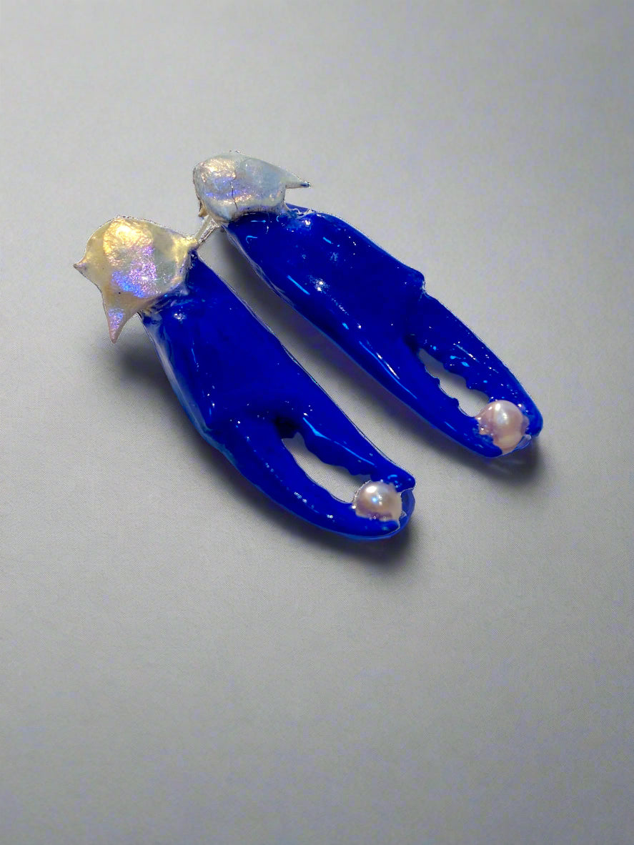Pearl Clutchers